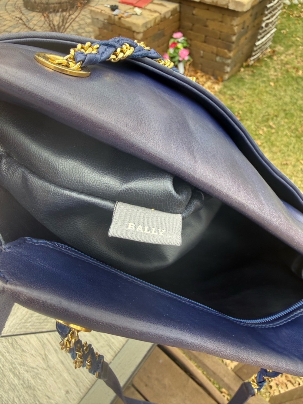 EUC Bally Vintage Soft quilted leather Navy Blue Gold Tassels shoulder Bag - Picture 15 of 15